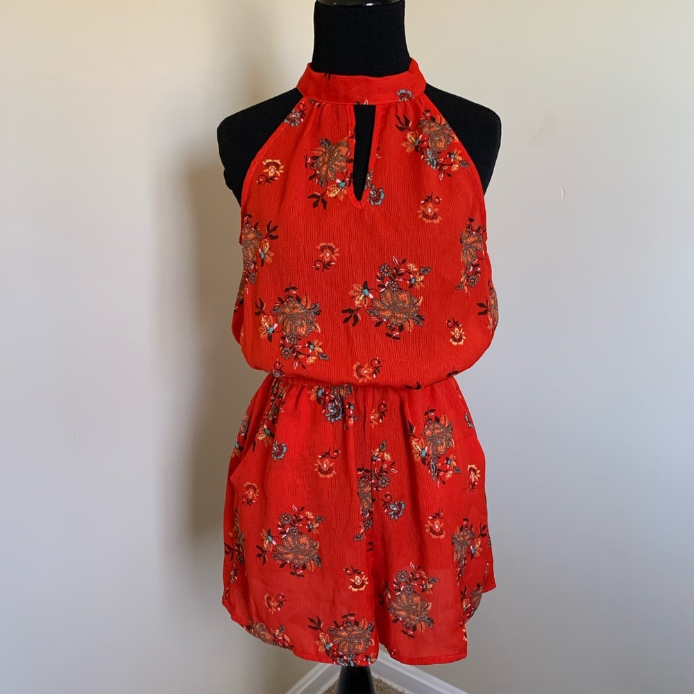 Floral Tie Neck Romper